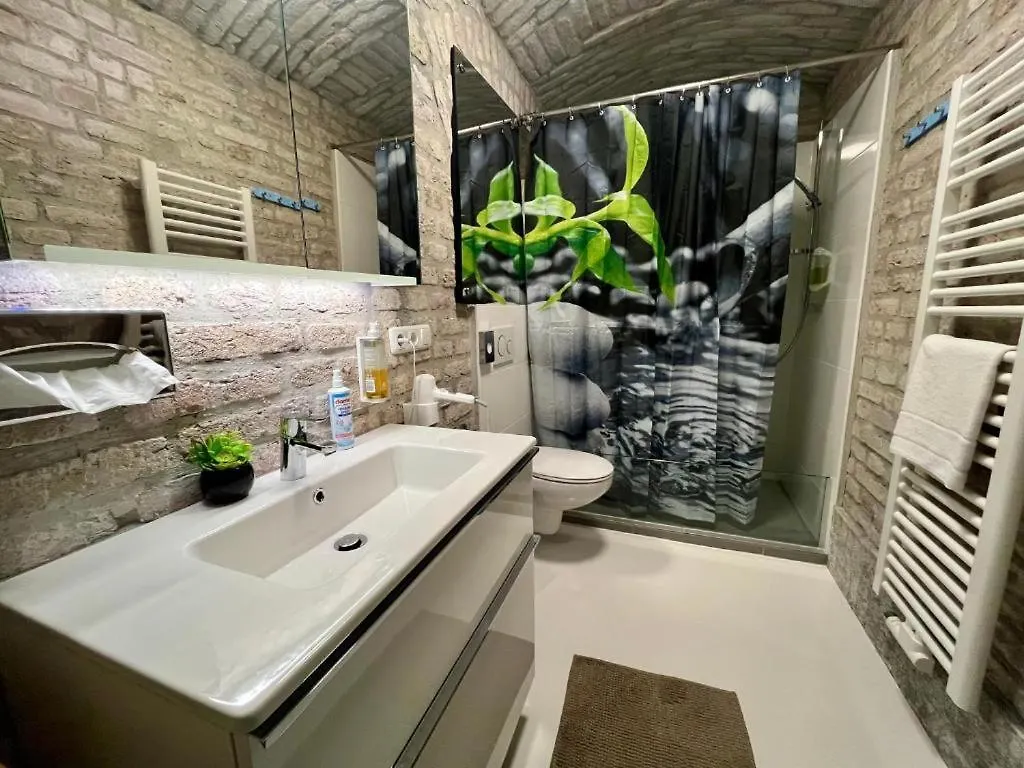 Adlzreiter City Pension Munich 0*,  Germany